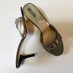 Michael Kors Kitten Heels Silver/Pewter